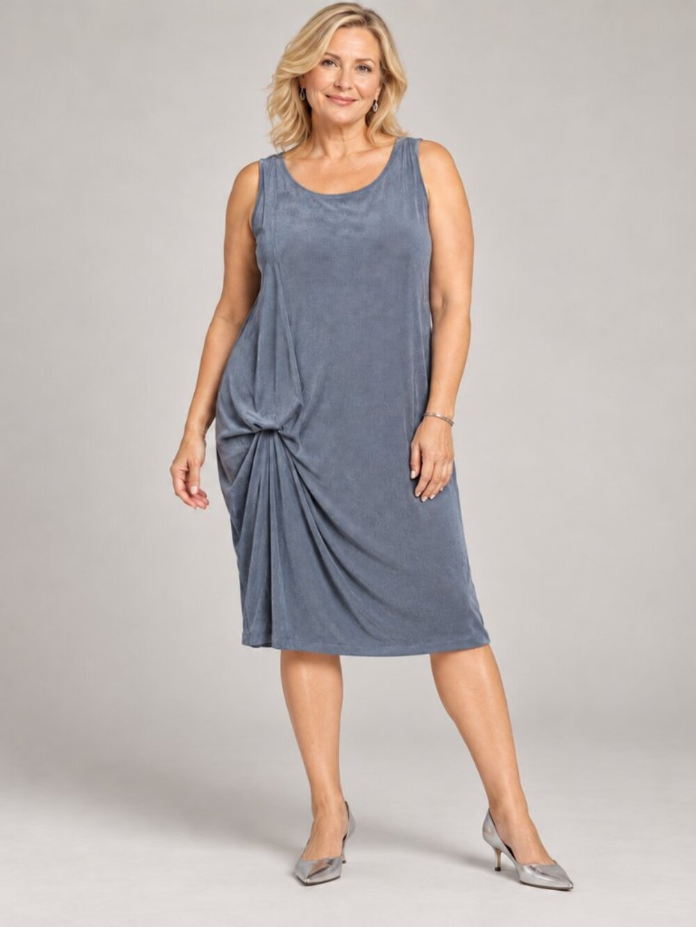 Chico’s Travelers Slate Gray Ruched Side Midi Dress Size 3 / XL